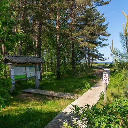 Laudamaja Chalet